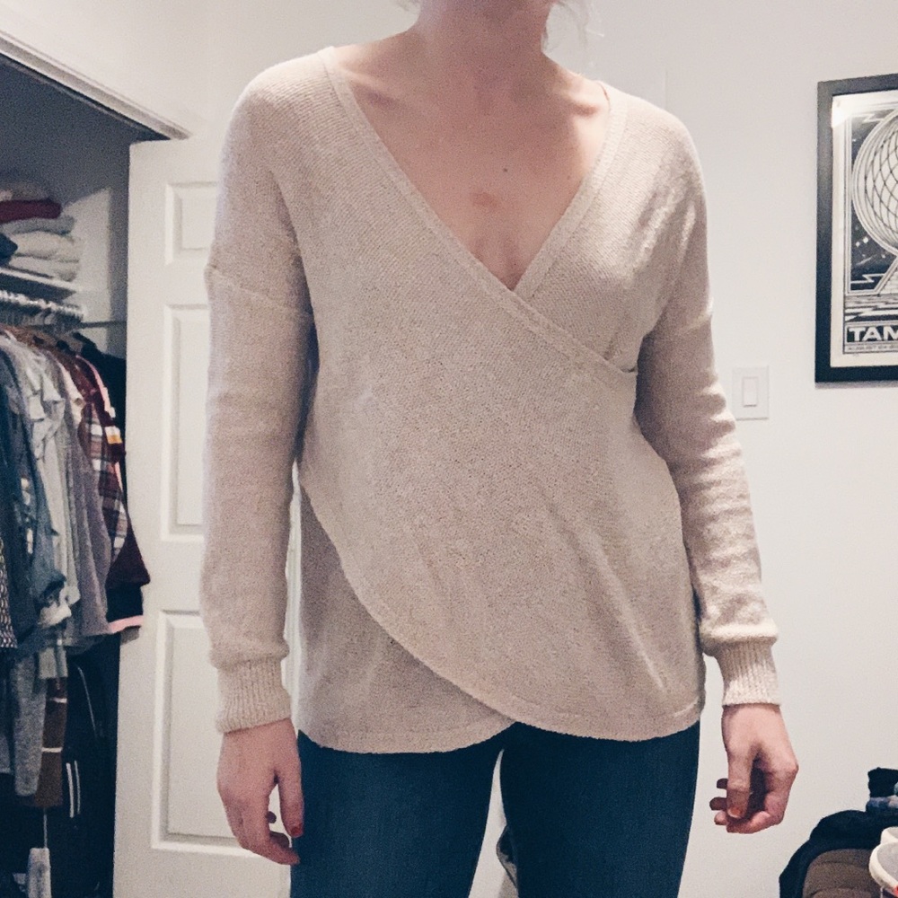 Kimchi Blue cross over sweater